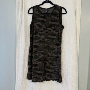 DEMOCRACY Sleeveless Camouflage Shift Dress in Green WOMEN'S M